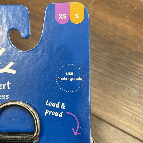 NWT Youly Extrovert LED Dog Harness XS/S (16-20” chest) *Benefits Animal Rescue* - Picture 8 of 9